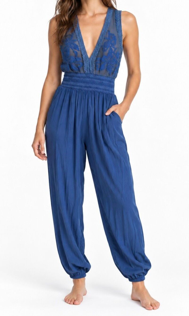 Blue Island Beach Cobalt Lace Jumpsuit XS NWT Pockets